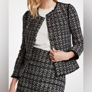 Ann Taylor Black White Tweed Blazer Jacket Size 6 Fringe 3/4 Sleeve Career Work